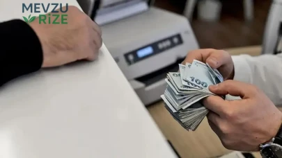Emekli Maaşlarına Yeni Ek Zam Tartışmaları Sürüyor! Seyyanen Artış Beklentisi Gündemde!
