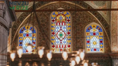 Eyüp Sultan Camii'nin Eşsiz Cazibesi: Neden Bu Kadar İlgi Görüyor?