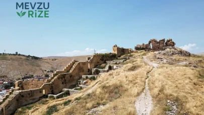 Bayburt Kalesi: Türkiye'nin Üçüncü Büyük Kalesi Hakkında Bilmeniz Gerekenler!