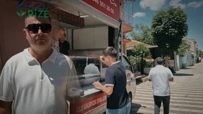 Eskişehir'de Eşsiz Boşanma Töreni: Camiden Çıkışta Lokma İkramı Yapıldı!