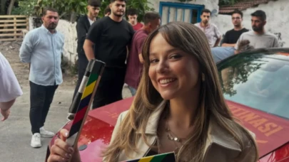 İpek Çiçek kimdir? Altı Üstü İstanbul Alina'nın sevgilisi kim? Nereli?
