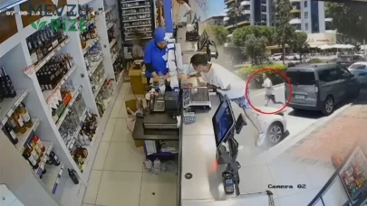 Küçük Çocuğun Bulunduğu Araç Hırsızlara Hedef Oldu: Telefon Üzerine Gasp!