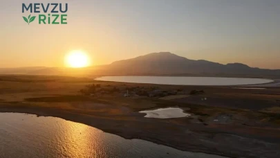 Adilcevaz'da Gün Batımı: Arin Gölü ve Süphan Dağı'nın Güzelliği Büyülüyor!