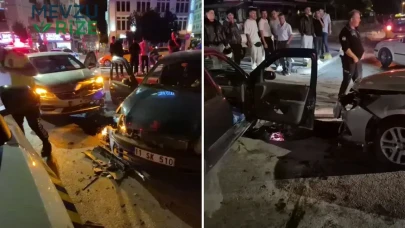 Eskişehir'de Korkunç Kaza: Alkollü Şoför Beton Refüjü Aşarak Araçla Çarpıştı, Gözyaşları İçinde Savunma Yaptı!