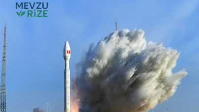 Çin, Uzaya 5 Yeni Uydu Taşıyan Roket Fırlattı
