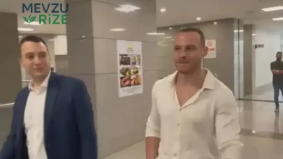 Kerem Bürsin, 'Ahbaplar' soruşturması kapsamında adliyeye sevk edildi.