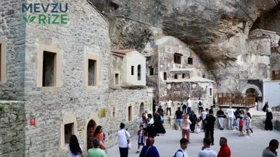 Sümela Manastırı, Ziyaretçilerine Kapılarını Açmaya Devam Ediyor!