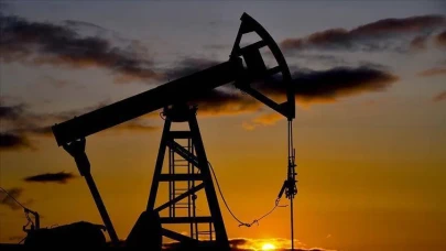 Petrol Fiyatları, ABD-İran Çatışmasının Ardından Son Ayın En Yüksek Seviyesine Ulaştı