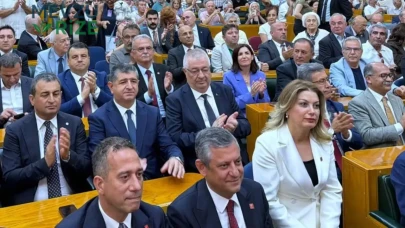 Yeni Parti'yi kuran 91 vekilin tam listesi belli oldu! Kimler bu önemli oluşuma imza attı?
