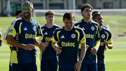Fenerbahçe'nin Kamp Kadrosu Belirlendi: Hangi Oyuncular Yer Aldı?