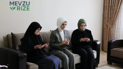 Bakan Göktaş, Şehit Annelerinin Yüreğine Dokunan Anlamlı Ziyaret Gerçekleştirdi