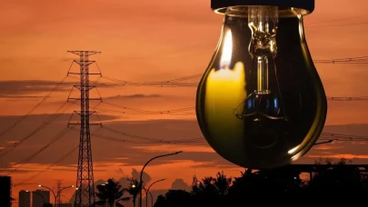 Antalya'da Elektrik Kesintisi 3 Gün Sürecek! 20-21-22 Temmuz Programı Belli Oldu