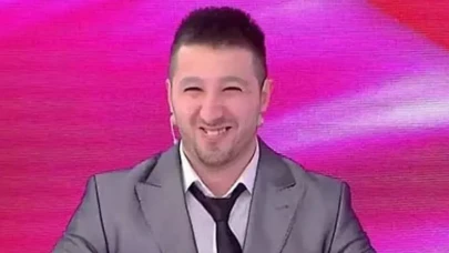 Apaçi Mustafa Kiminle Evli, Sevgilisi Kim, Evlendi Mi, Özel Hayatında Biri Var Mı?