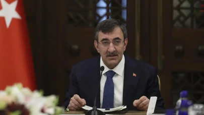 Cumhurbaşkanlığı Koltuğuna Cevdet Yılmaz Geçici Olarak Oturacak