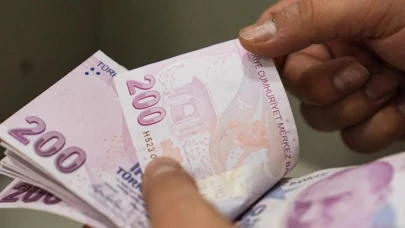 Emeklilere ve memurlara maaş farkları ne zaman yatırılacak? 2026 SGK Temmuz ödemeleri için tarih açıklandı!