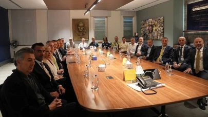 Fenerbahçe Transfer Hamlesiyle Gündemde: 4 Yeni İsim Belirginleşti!