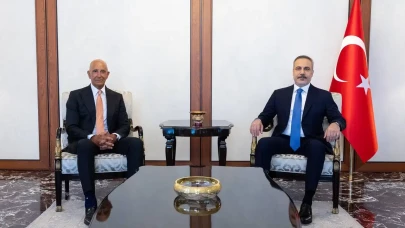 Hakan Fidan, ABD'nin Ankara Büyükelçisi Tom Barrack ile bir araya geldi