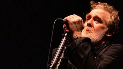 Oscar Ödüllü Müzisyen Glen Hansard Motosiklet Kazasında Hayatını Kaybetti: Sanatçının Hayatı ve Kariyeri Hakkında Bilgiler