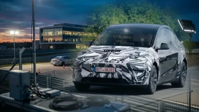 Tesla'nın Yenilenen Modeli Görüntülendi: Kamuflajlı Tasarım İlk Kez Ortaya Çıktı!
