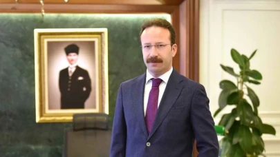 Yeni Ardahan Valisi Ömer Hilmi Yamlı Oldu! Ömer Hilmi Yamlı Kimdir, Aslen Nereli ve Kaç Yaşında? - Erzincan