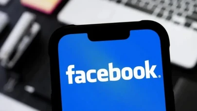 Z Kuşağı Facebook'tan Neden Yüz Çeviriyor? Dijital Davranışlar Yeni Bir Yöne Mi Eviliyor?