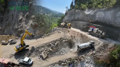 4 öğretmenin sonu olmuştu... Kaya faciasının yaşandığı ölüm yolu tarih oluyor! Adana'da Feke-Saimbeyli tünelleri yükseliyor