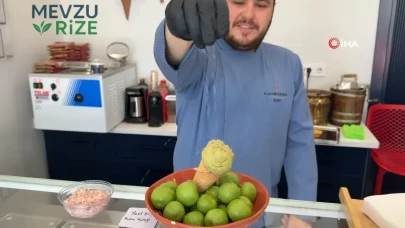 Eskişehir'de Dondurmacıdan Sıradışı Tuzlu Erikli Dondurma Denemesi!