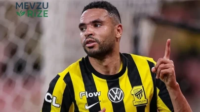 Youssef En Nesyri, Al Ittihad'ın ilk maçında sahne aldı: Kafa golüyle perdeyi açtı