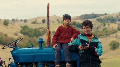 DJ Ahmet Film Konusu ve Oyuncuları: DJ Ahmet Filmi Nerede İzlenir?