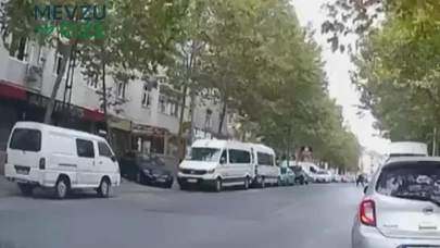 Esenyurt'ta Genç Kızın Telefonunu Çalan Hırsızlık Olayı Kameralara Yansıdı