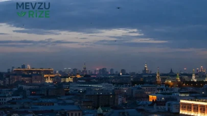 Moskova Semalarında Gece Boyu İHA Fırtınası: Rusya 180 İnsansız Hava Aracını İmha Etti