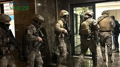 Ay Grubu adlı silahlı suç şebekesine yönelik büyük operasyon: Çok sayıda kamu görevlisi gözaltında!