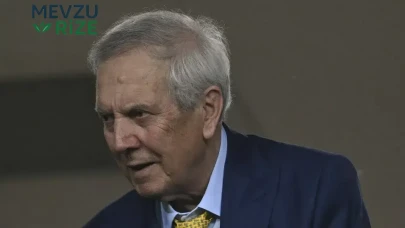 Fenerbahçe'de Ayrılık Rüzgarları: Aziz Yıldırım, 'Yeni Bir Kulüp Ara' Dedi