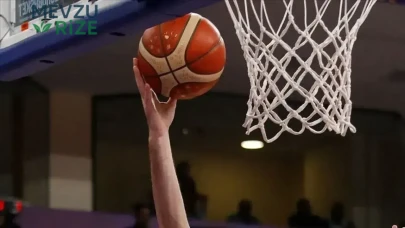 Göztepe Basketbol, Ferhat Seniçeli ile sözleşme uzattı
