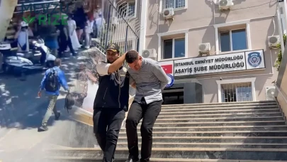 Cemaate Eşlik Eden Hırsız, Camide Şok Eden Olayla Gözleri Üzerine Çekti!