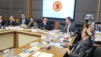 "Çerçeve Yasa" teklifi Adalet Komisyonu'nda... İYİ Partili Türkeş Taş ile MHP'li Bülbül arasında "pislik" tartışması