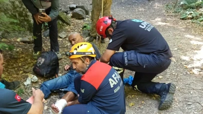 Dağlık Bölgedeki Mahsur Kalan 75 Yaşındaki Yaşlı Adam İçin Kurtarma Çalışmaları Başlatıldı