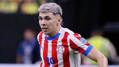 Julio Enciso kimdir, kaç yaşında, nereli, hangi mevkide oynuyor, kariyeri nasıl başladı, hangi takımlarda forma giydi, piyasa değeri ne kadar?