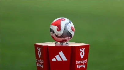 Süper Lig'de Transferlerde Genç Yıldızların Yükselişi: Yaş Ortalaması Düşüşte!