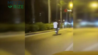 Hatay'da sosyal medya şovu için ön tekeri havada ilerleyen motosikletli trafiği tehlikeye attı