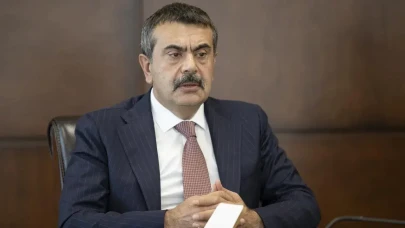 Ara tatiller tamamen kalkıyor mu ? Milli Eğitim Bakanı'ndan kritik açıklamalar