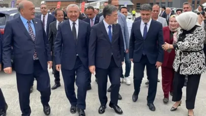 Bakan Yumaklı Erzincan’da konuştu : Gençler gurbet yollarına düşmesin