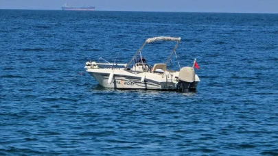 Mudanya'da Denizde Erkek Cesedi Keşfedildi: Olay Yeri İnceleme Başladı