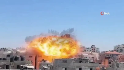 İsrail Ordusu Gazze Şeridi'nde Hava Saldırıları Gerçekleştirdi: Civardaki Evler Vuruldu