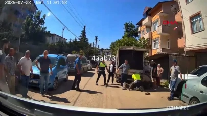 Kocaeli'de Kalp Masajıyla Hayatına Tekrar Kavuşan Vatandaş, Polis Ekiplerine Teşekkürlerini İletti