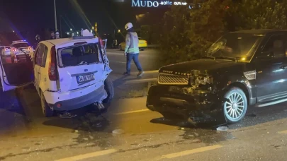 Şile Otoyolu'nda Zincirleme Trafik Kazası: 3 Yaralı Hastaneye Kaldırıldı