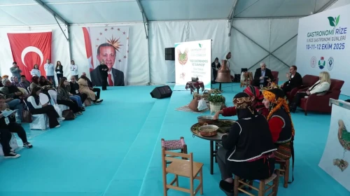 Rize'de 5. Gastronomi Günleri, yöresel tatları ve mutfak kültürünü sergiliyor!