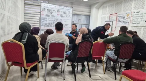 Trabzon’da Ambulans Sağlıkçılara Modül Güncelleme Eğitimi Verildi