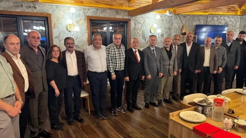 Artvin'de Çay Sezonu Değerlendirildi, Üreticilere Destek Vurgulandı