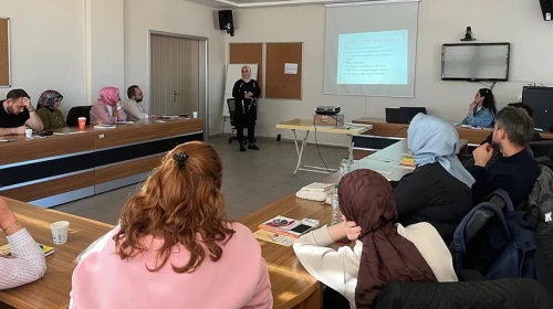 Rize'de aile hekimlerine yönelik sağlık eğitimleri düzenlendi